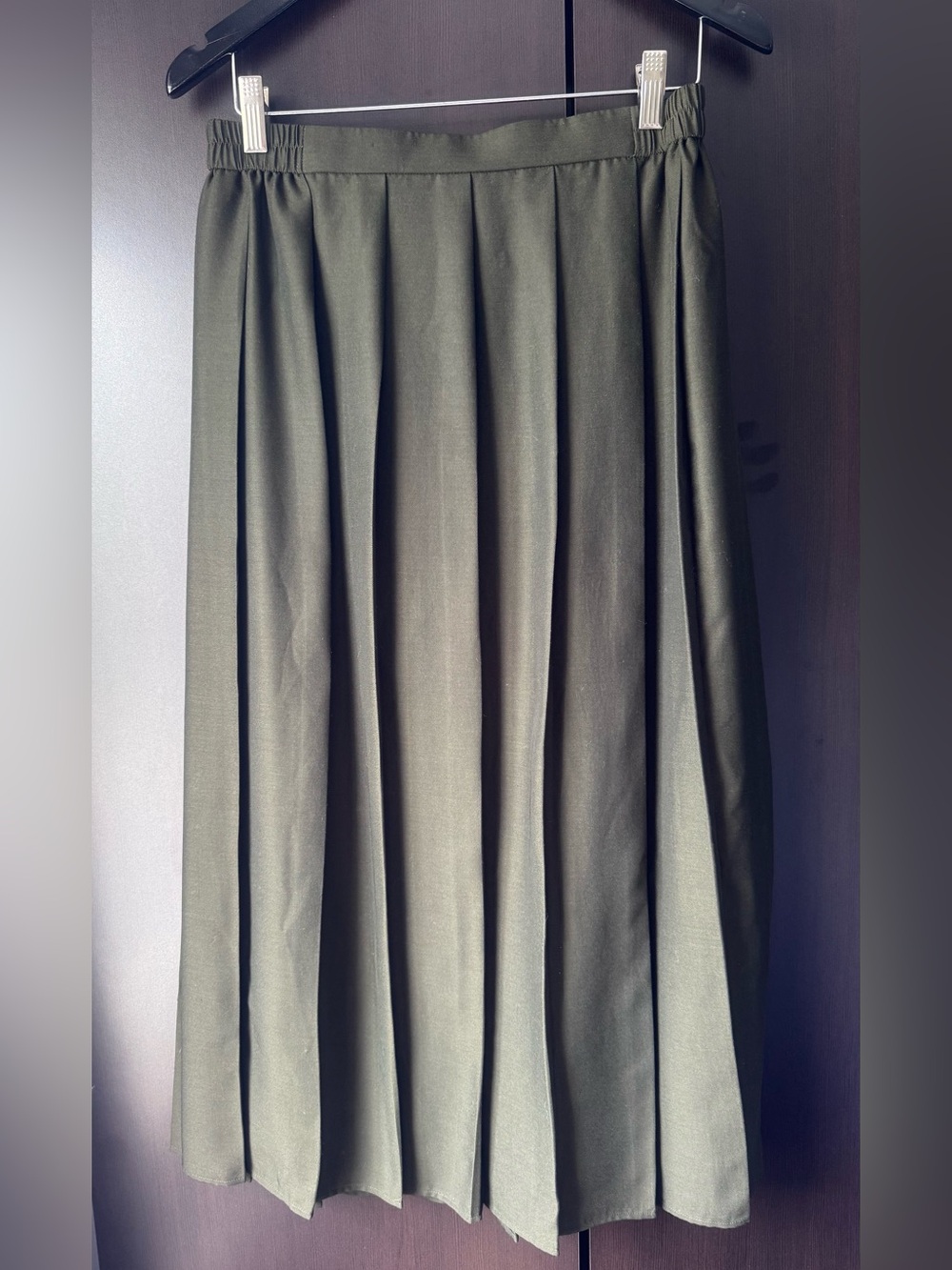 Uniqlo Black Maxi Pleated Skirt